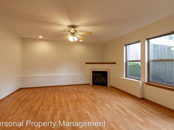 5th image of 8110 NE 36th Ct