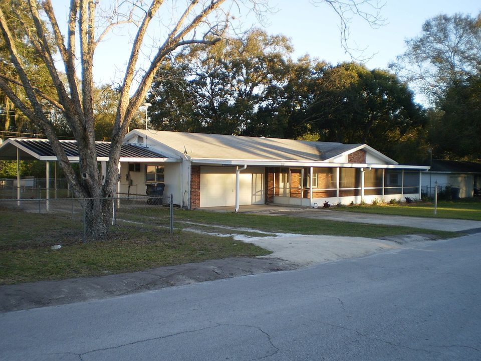 1st image of 5839 Lake Grove Dr