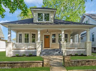 208 Liverpool Ave, Egg Harbor City, NJ 08215
