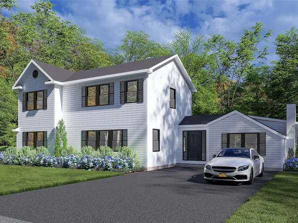 282 Vanderbilt Boulevard, Oakdale, NY 11769