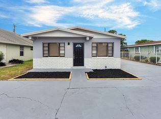 959 W 4th St, Riviera Beach, FL 33404