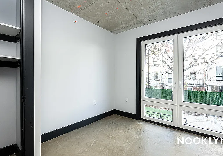 639 Foster Ave #102 — Photo 5