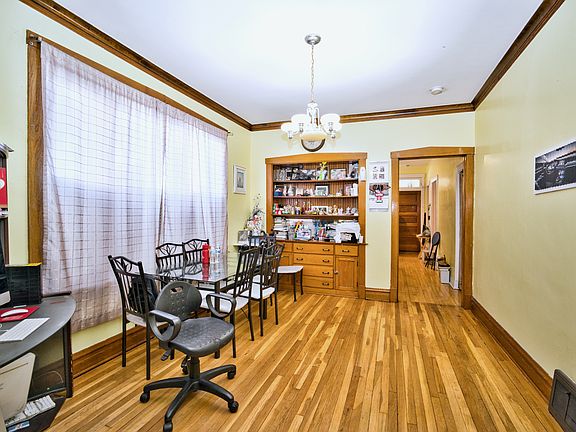 3rd image of 4715 W Palmer St