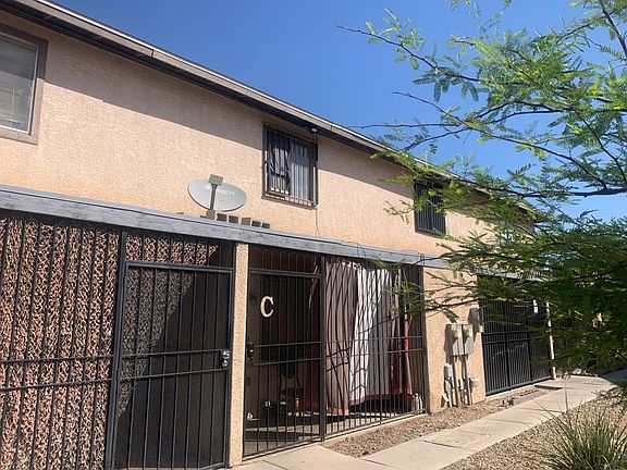 3rd image of 3533 Rio Robles Dr Unit C