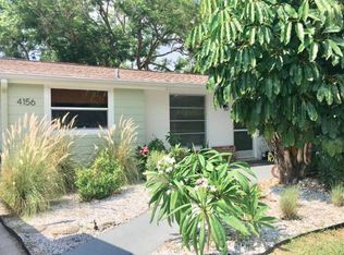 4156 Des Plaines Dr, Sarasota, FL 34233