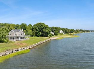 1366 Gardners Neck Rd #1, Swansea, MA 02777