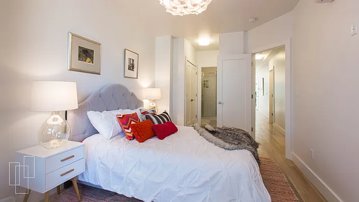 Sold by Garfield Realty  | media 18