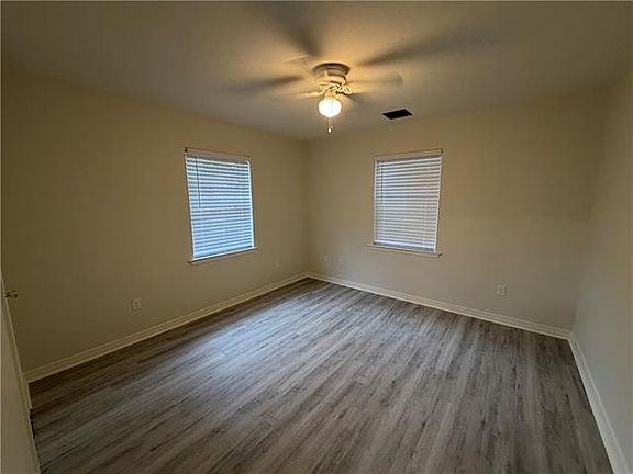 4th image of 147 Metairie Ct