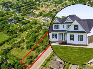 1000 Silver Creek Dr, Desoto, TX 75115