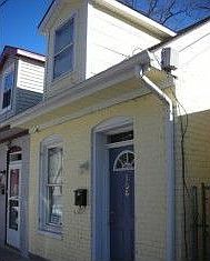 1st image of 108 N Mulberry St