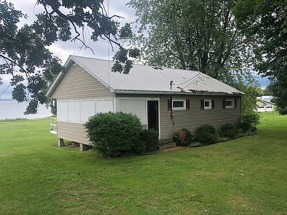 2nd image of 282 Crescent Dr