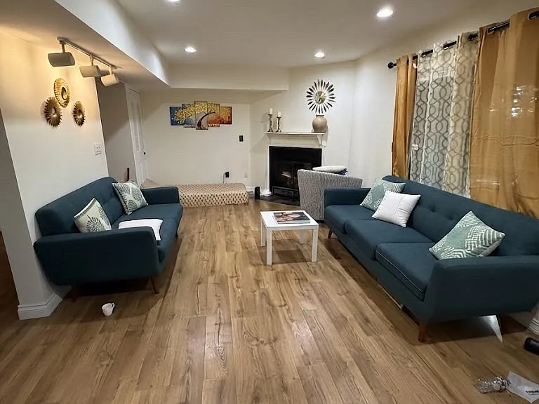 8201 Hana Rd — Photo 4
