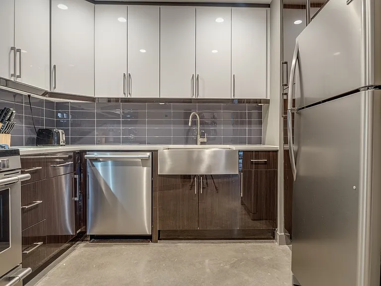 142 Newark Ave #301 — Photo 11
