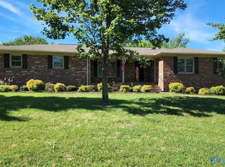 106 E Sims Ave, Albertville, AL 35950