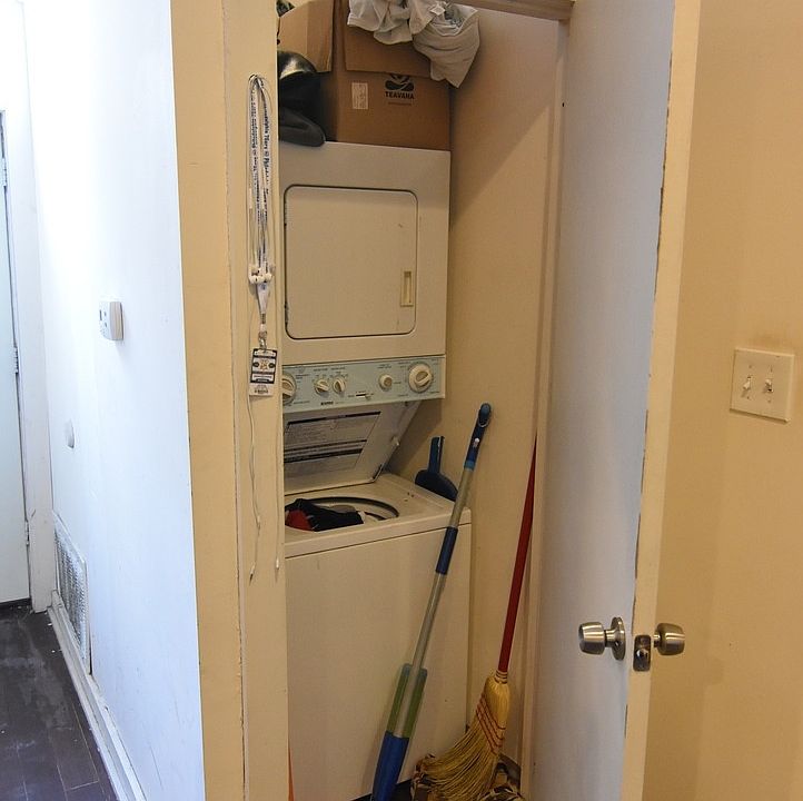 1st image of 1802 Frankford Ave #Back
