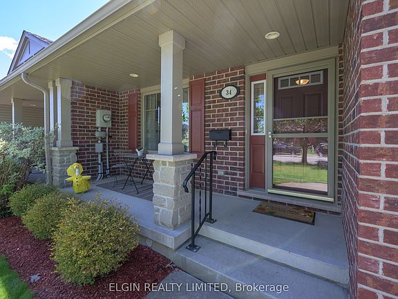 3rd image of 34 Pear Tree Ave