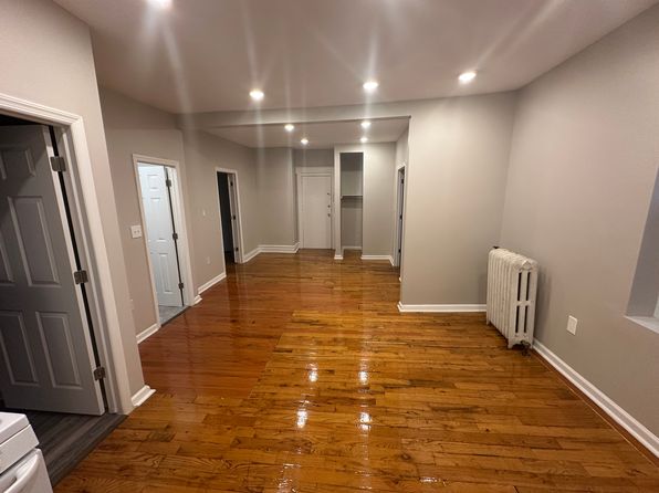 624 Dr Martin Luther King Jr Blvd APT 17