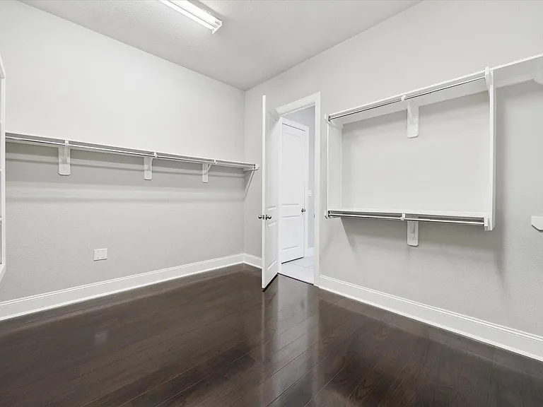 10227 Wylde Point Ln — Photo 28