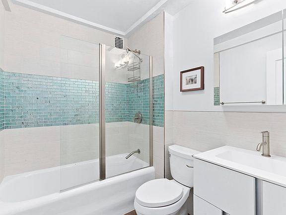 4th image of 7 Park Ave APT 7H