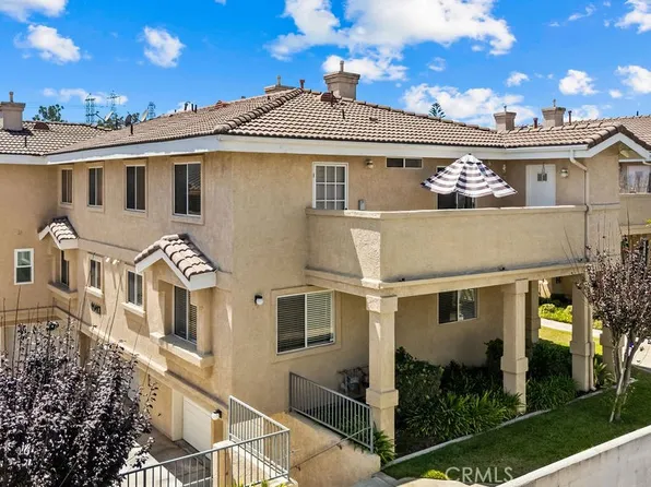11413 216th St, Lakewood, CA 90715