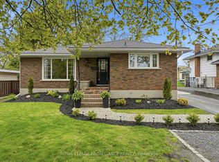 54 Craig St, Belleville, ON K8P 2K1
