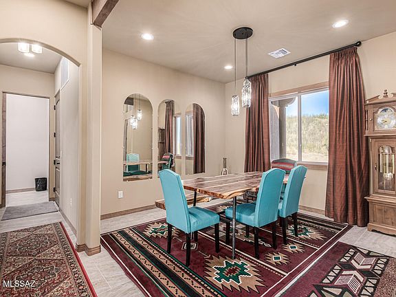 4th image of 93 Alegria Rd