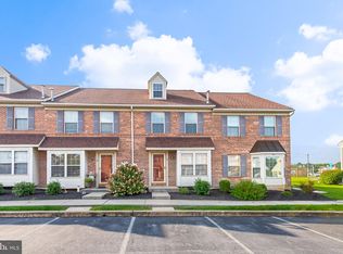 17 Acorn Blvd, Lancaster, PA 17602