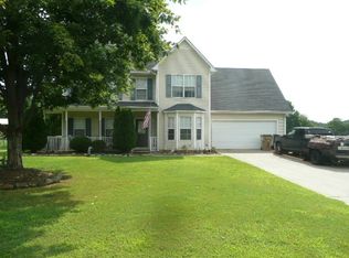 176 Dean Way, Winder, GA 30680