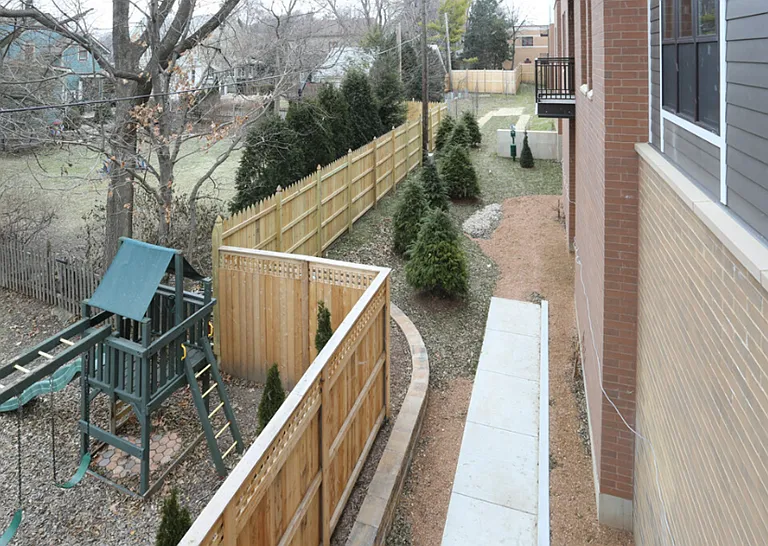 Harmonee Square Apartments — Photo 3