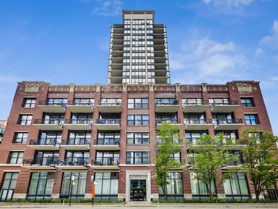 210 S Desplaines St APT 2007, Chicago, IL, 60661