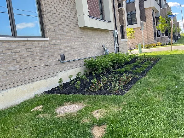 801 Heathrow Path N — Photo 11
