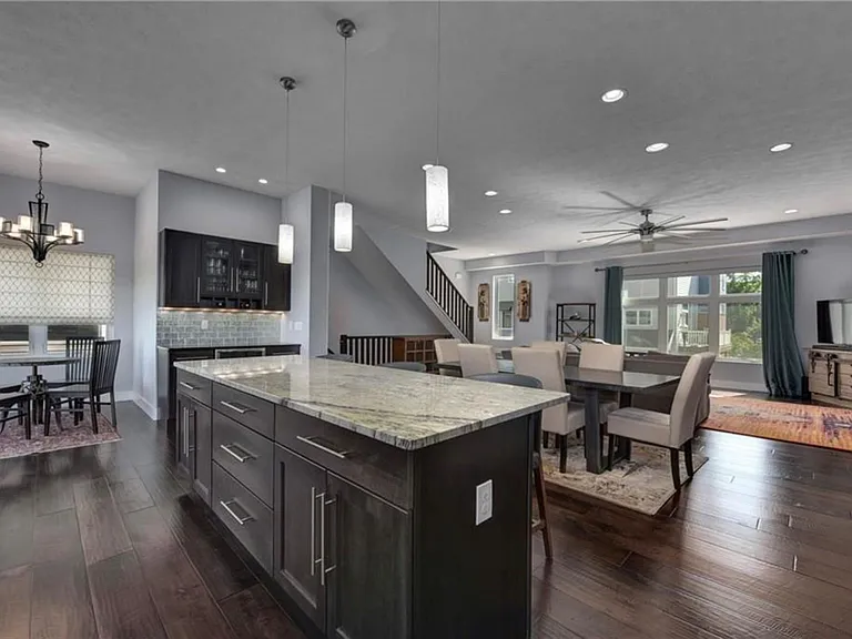2293 City View Dr — Photo 11