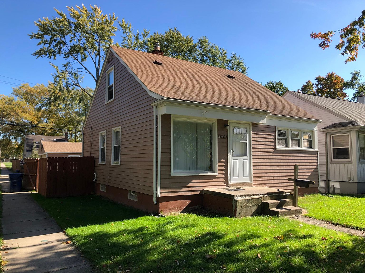 20174 Kinloch, Redford, MI 48240 Zillow