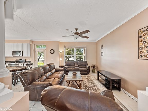 5th image of 603 Saddlebrook Ln