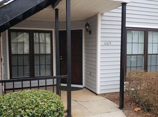 665 Windchase Ln, Stone Mountain, GA 30083