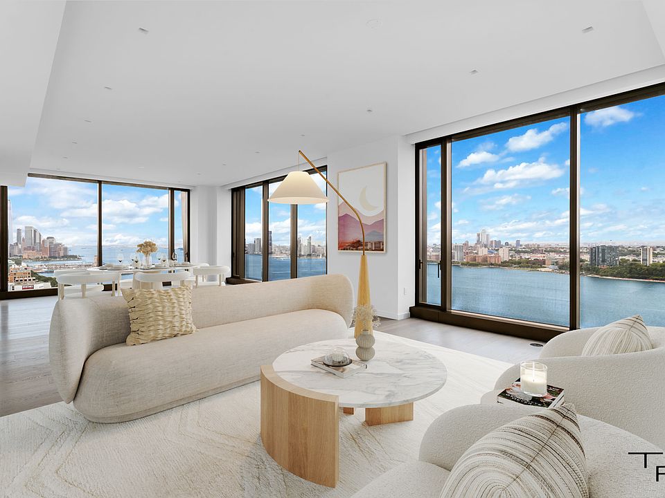 1st image of 500 W 18th St #31A