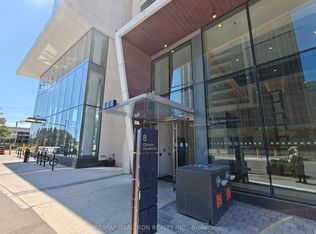 8 Olympic Garden Dr #911, Toronto, ON M2M 3T3