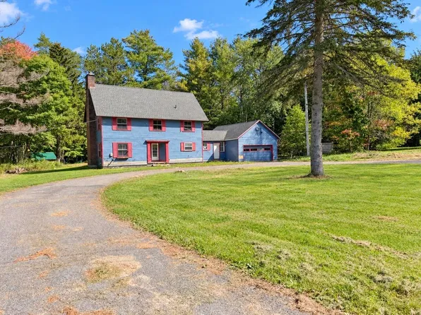 5 Leonard Dr, Star Lake, NY 13690