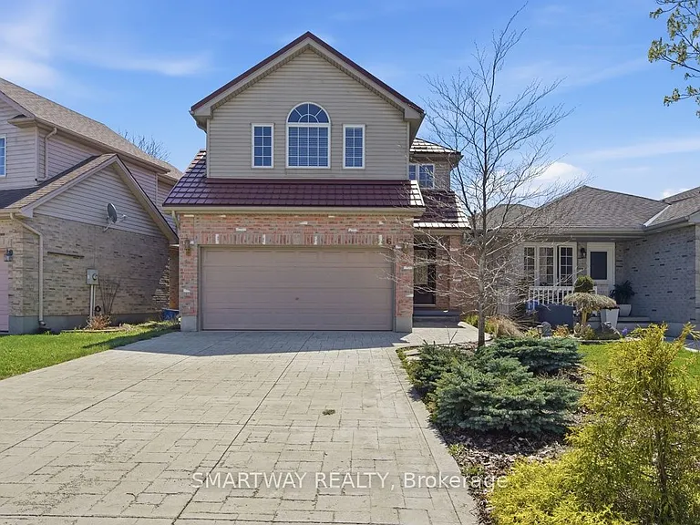 646 Ridgeview Dr — Photo 3