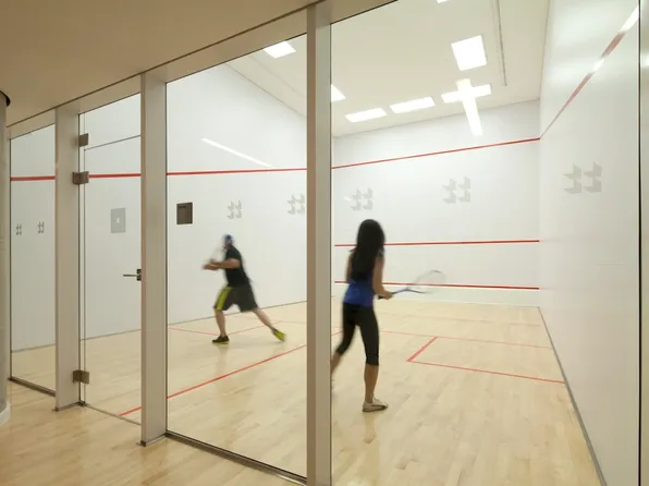 43-10 Crescent Street image 8 of 17