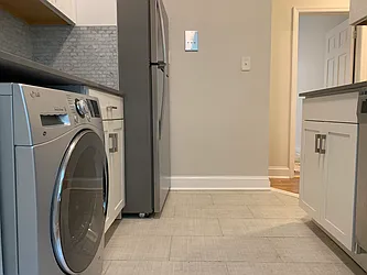 Rented by Hillel Realty Group