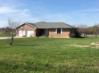 627 Morgan Dr, Stockton, MO 65785
