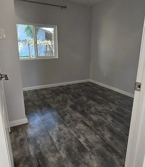 2041 Darby St #1-3 — Photo 9