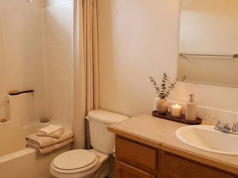 2130 S Dorothy Ave — Photo 7