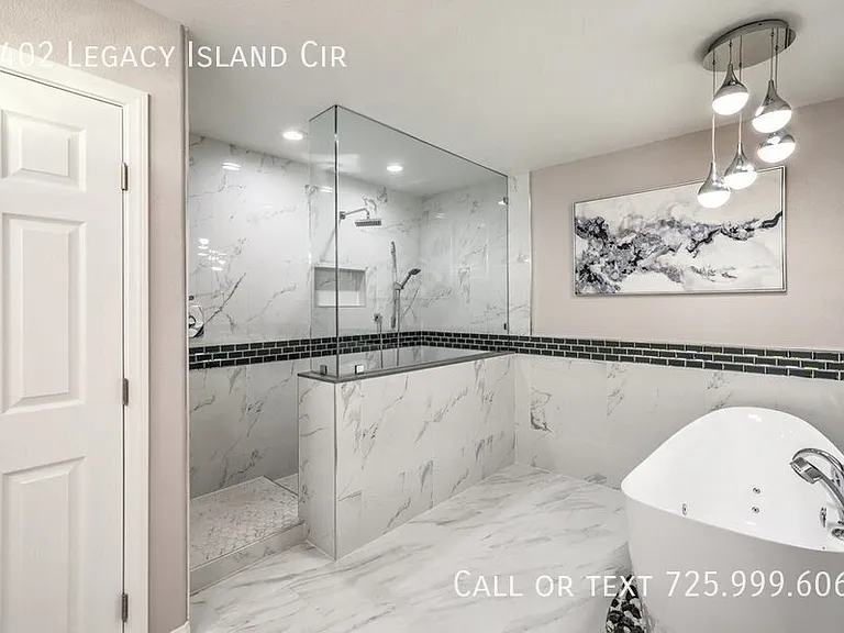 2402 Legacy Island Cir — Photo 15