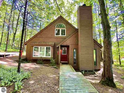 2 South Bch, Glen Arbor, MI, 49636