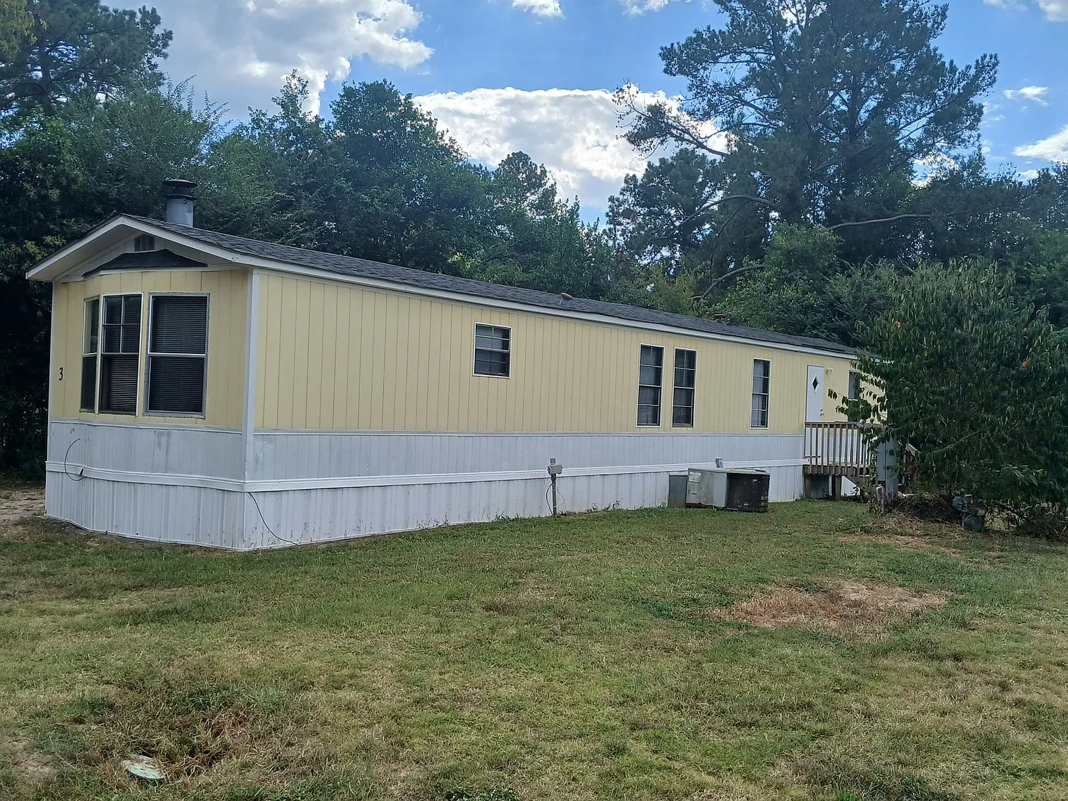 2 bed, $1,000 — Photo 2