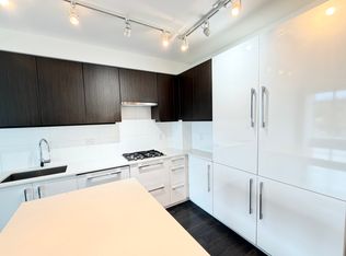 188 Agnes St #1306, New Westminster, BC