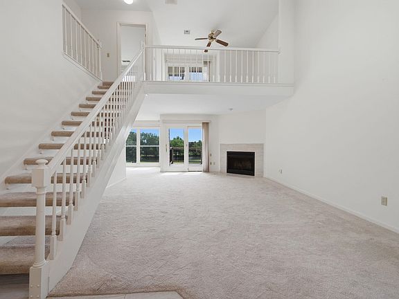 4th image of 2614 N Executive Way APT 103