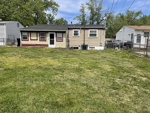 5th image of 1518 Redman Blvd